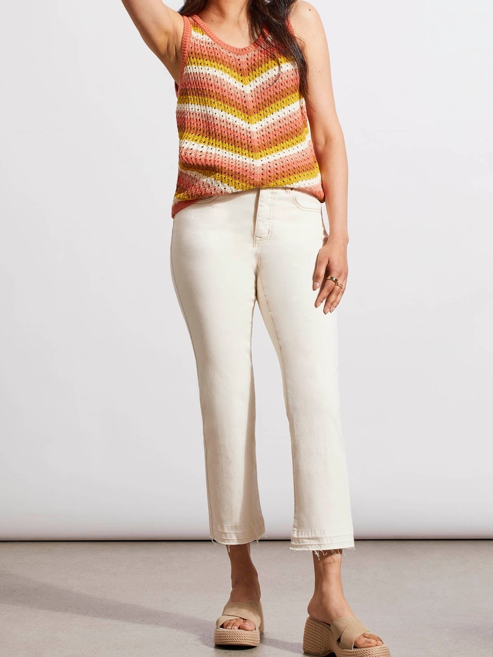 Tribal 7735O-4744-Flare Crop Jeans Sz.10